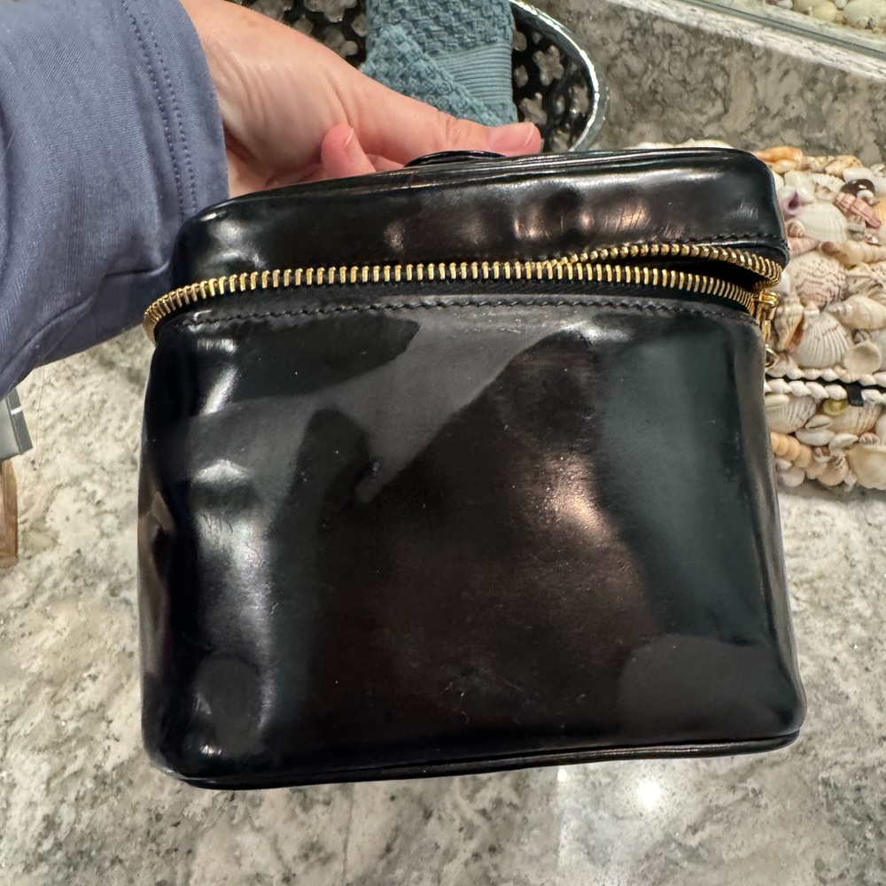 Vintage Chanel Patent Leather Makeup Vanity Bag - Picture 5 of 11